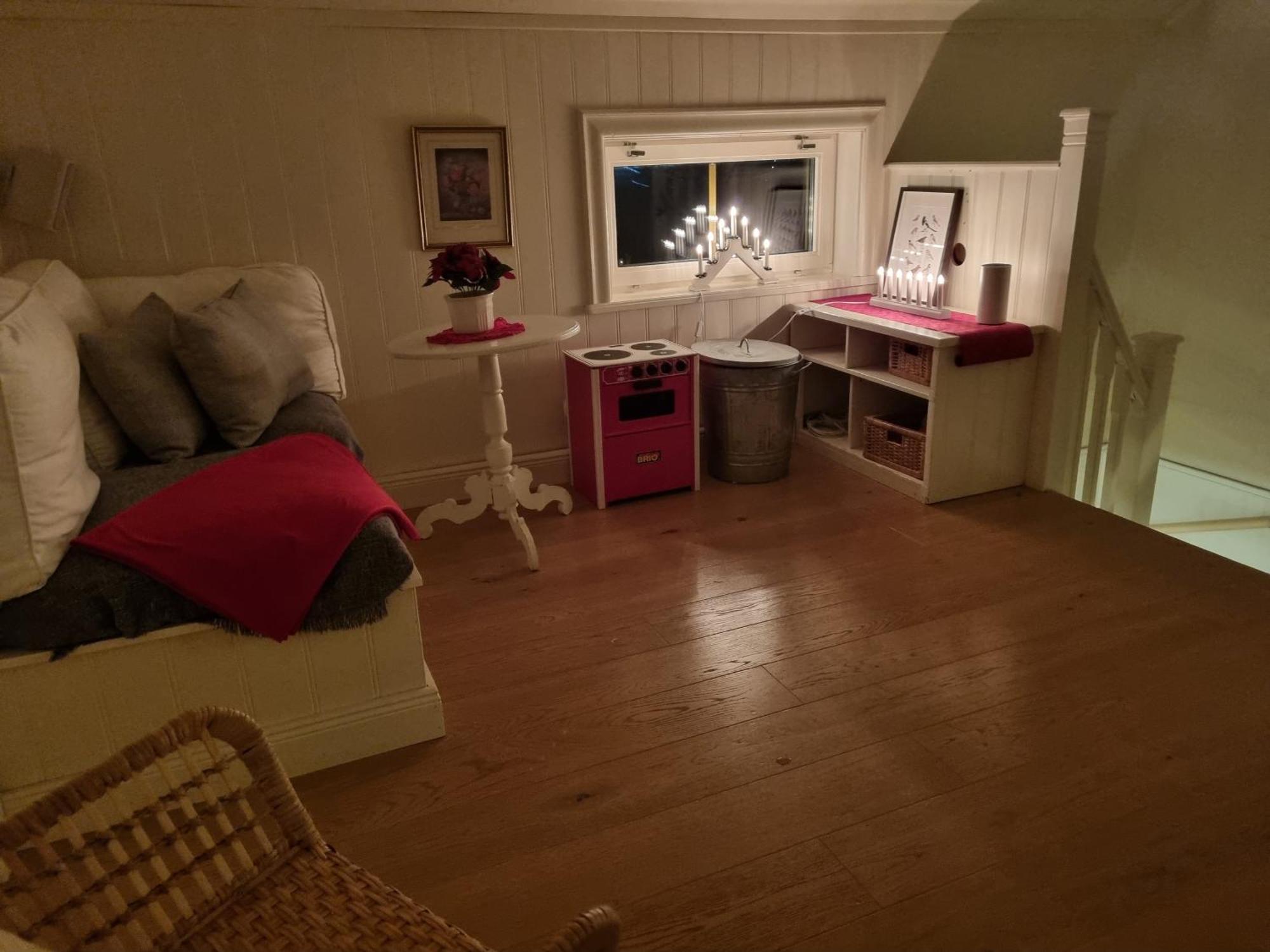 Saellinge House - Cozy Villa With Fireplace And Garden Close To ウプサラ エクステリア 写真