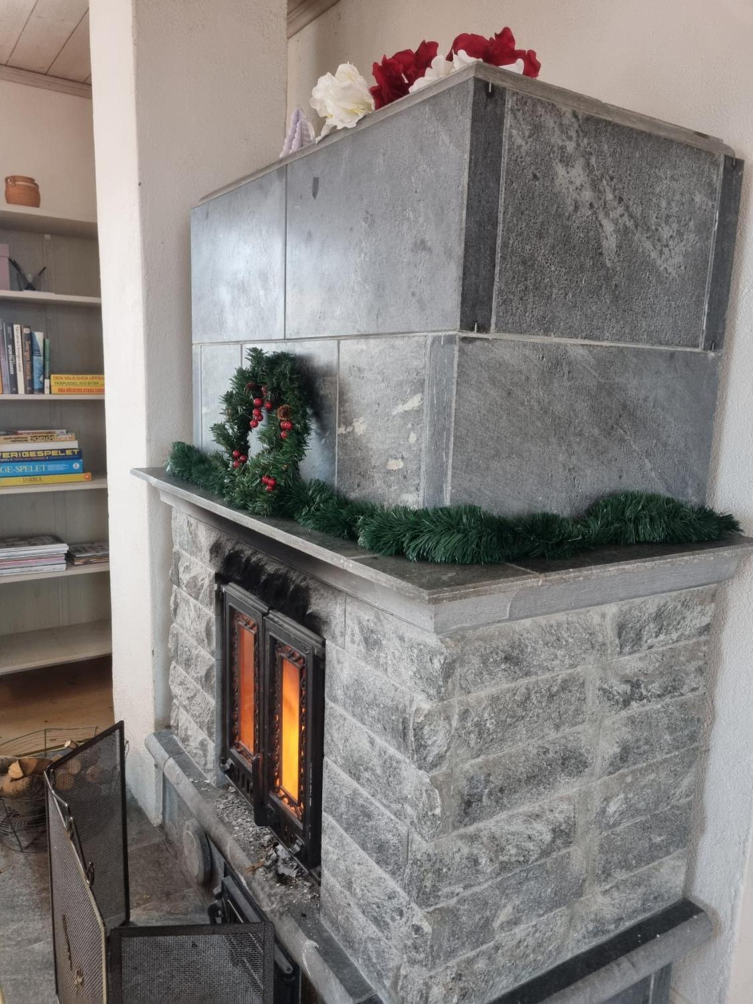 Saellinge House - Cozy Villa With Fireplace And Garden Close To ウプサラ エクステリア 写真